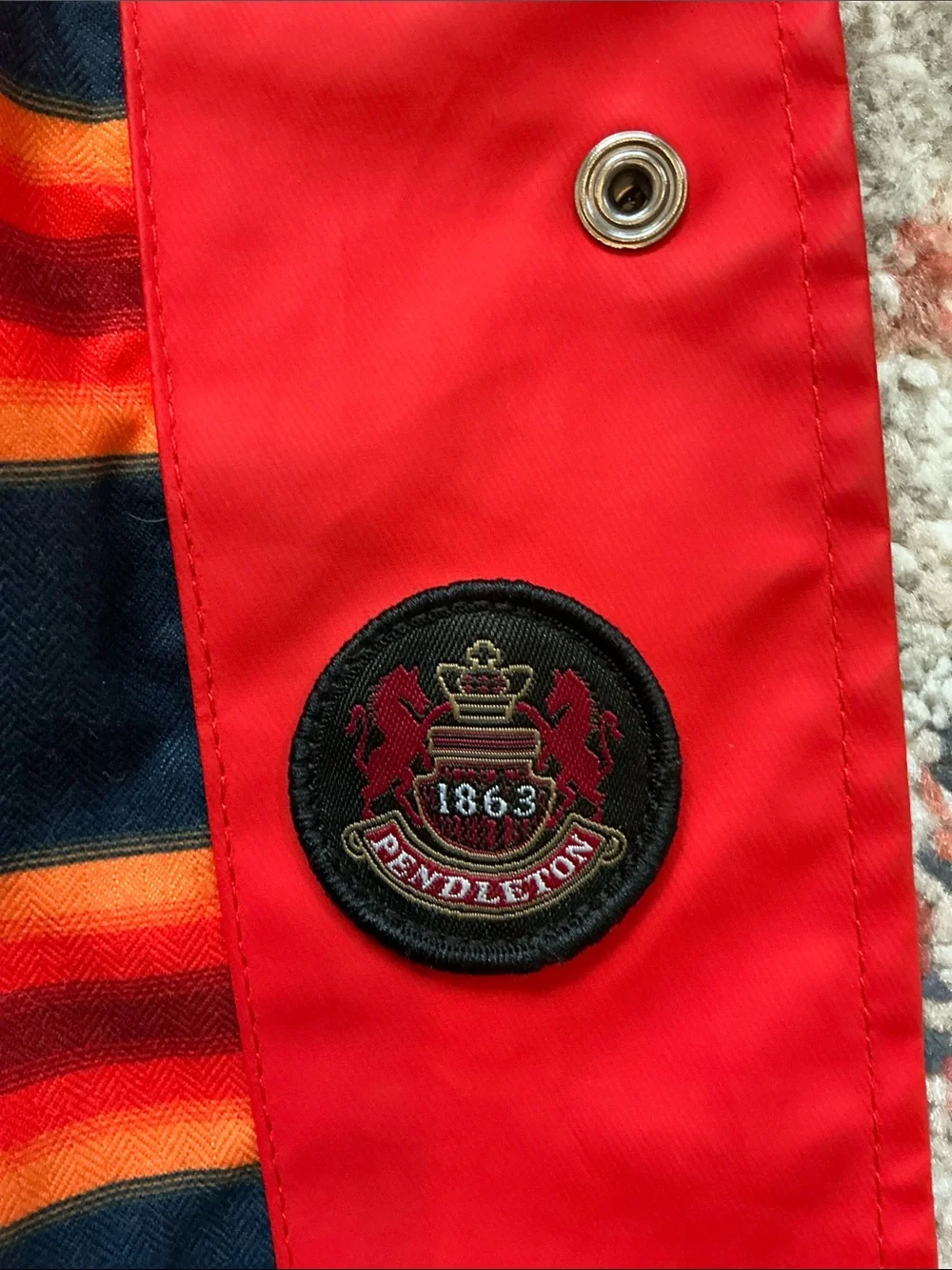 Pendleton Raincoat - Picture 5 of 15